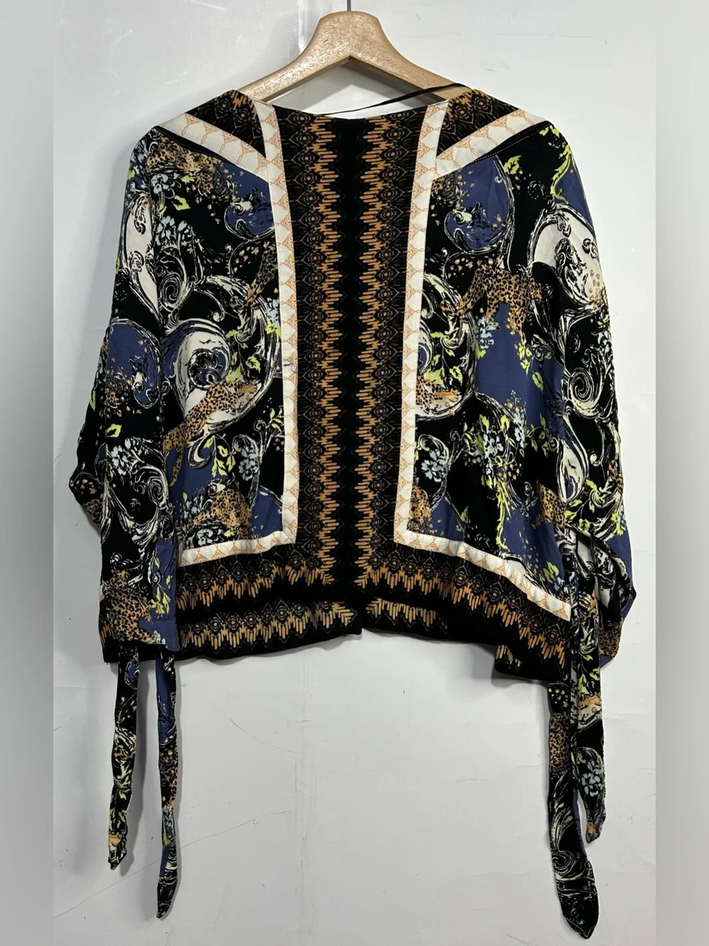 Free People Catch Me If You Can Boho Kimono Blouse‎ Medium